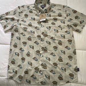 Patagonia buttons down shirt